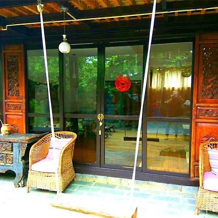 Lijiang Baisha Free Time Designed Hotel Eksteriør billede