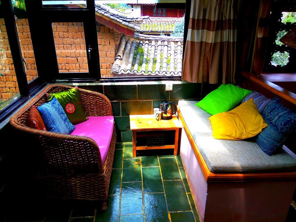 Lijiang Baisha Free Time Designed Hotel Eksteriør billede